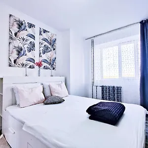Emmaapart Comfort 356 Апартаменты